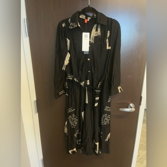 Women’s Long Sleeve Black Printed Dress - Picture 3 of 7